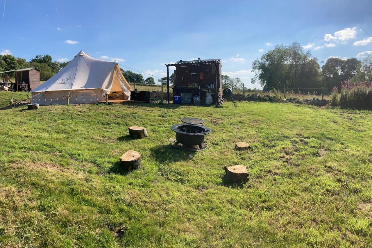 Roaches Retreat Family Glampsite, Rocky Reach Bell Tent With Outdoor Adventures And Campfire Nights Upper Hulme Buitenkant foto